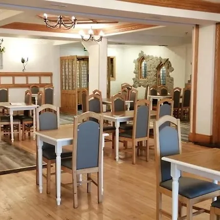 Ivy Tower 2* Castlebar