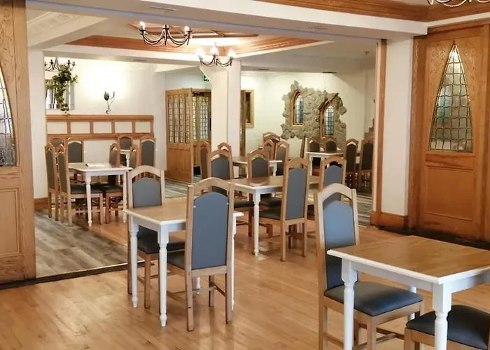 Ivy Tower 2* Castlebar