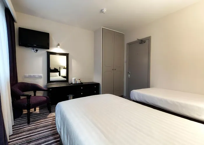 Отель Ivy Tower